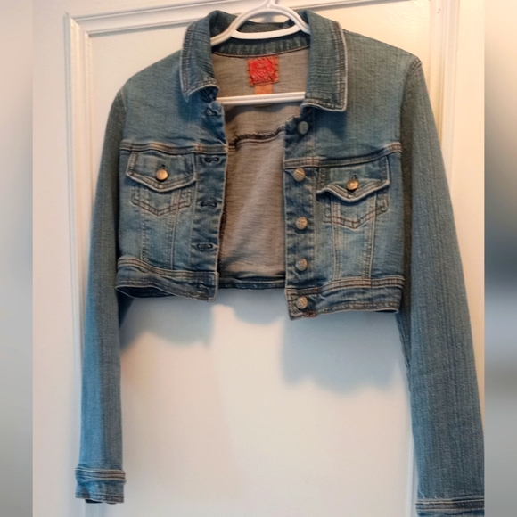 Premium Vintage Denim Crop Jacket - Picture 1 of 8